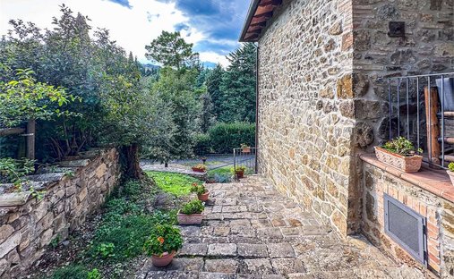 Castle To Be Renovated For Sale In Montalcino, Valdorcia