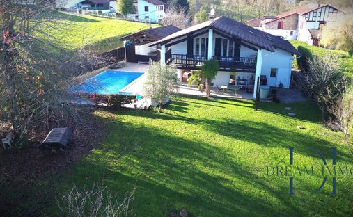 Villa à Villefranque, Nouvelle-Aquitaine, France 1