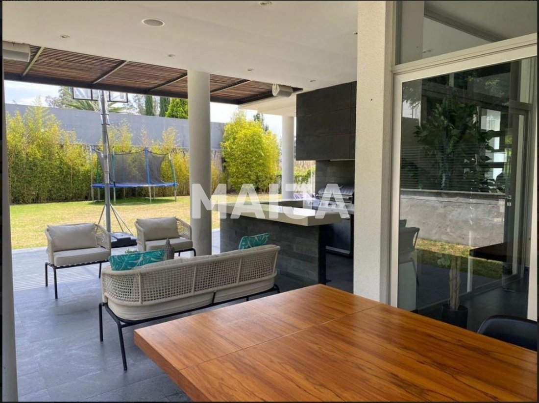 House in Quito, Pichincha, Ecuador 4 - 16800663