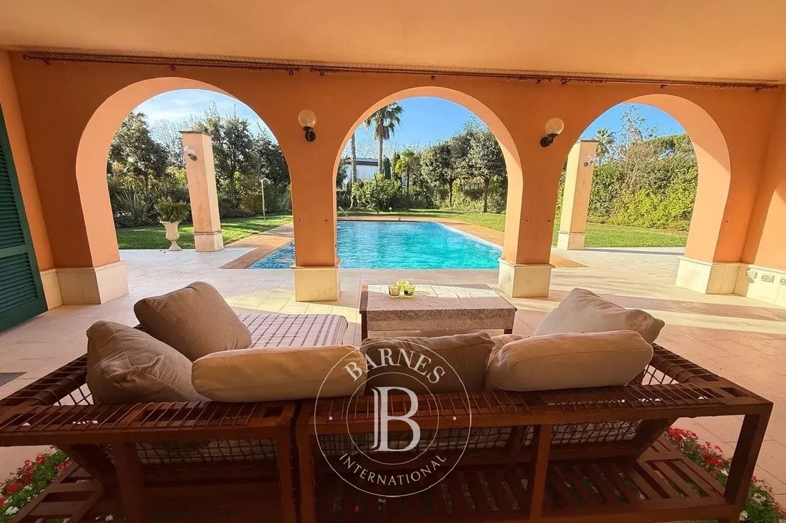 Villa in Vittoria Apuana, Forte dei Marmi, Tuscany 2 - 16784551