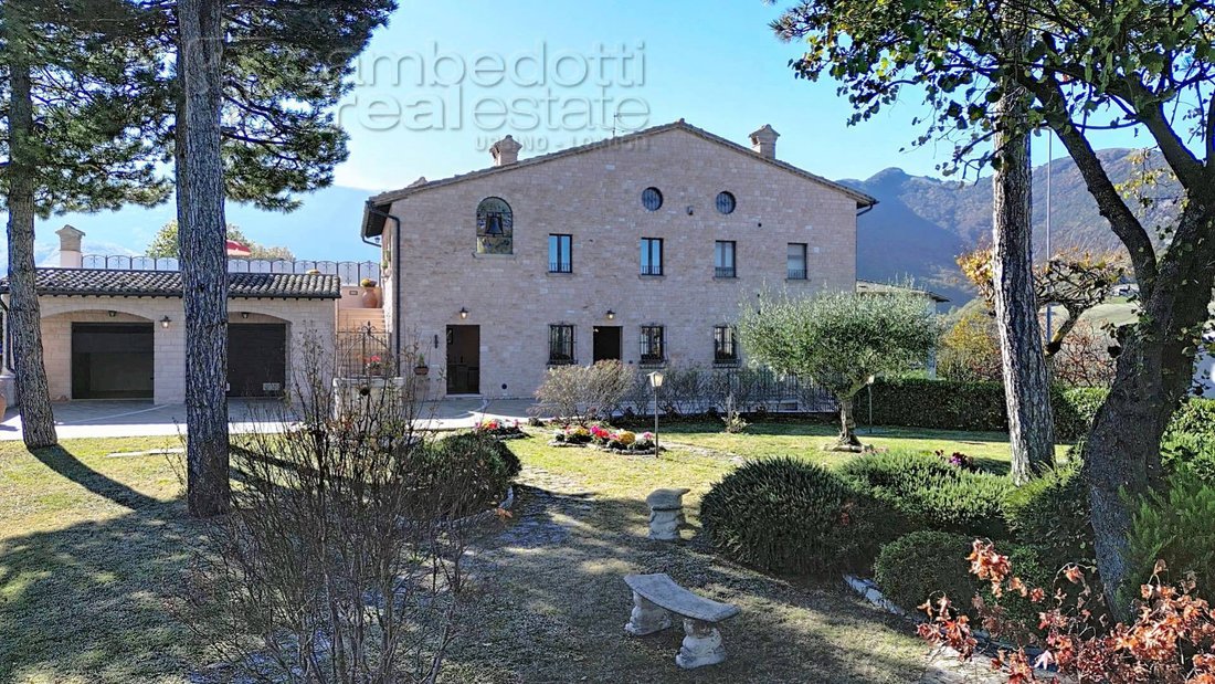 Villa in Cagli, Marche, Italy 1 - 16806960