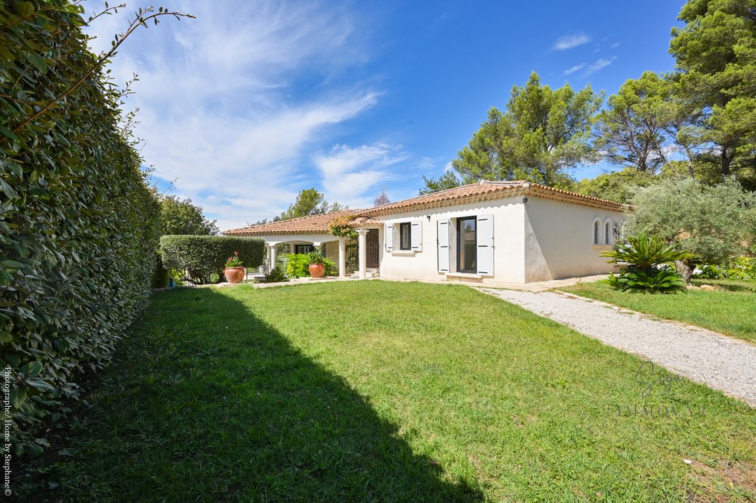 House in Évenos, Provence-Alpes-Côte d'Azur, France 2 - 16808721