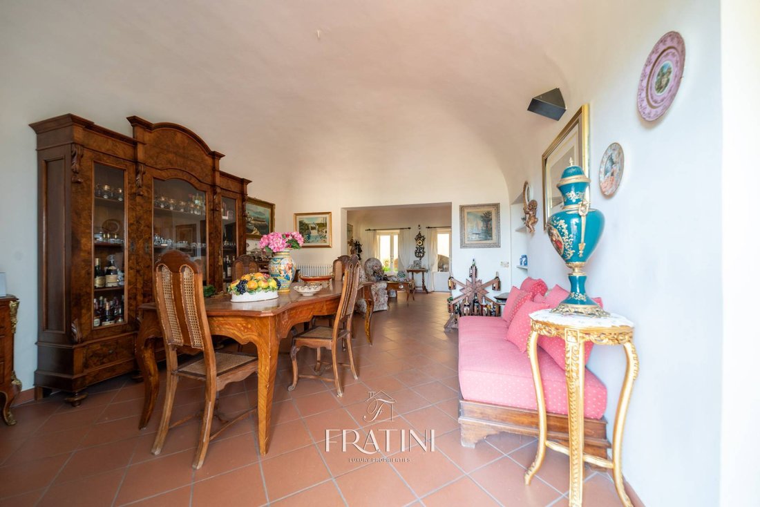 Villa in Sant'Omero, Abruzzo, Italy 4 - 16802747