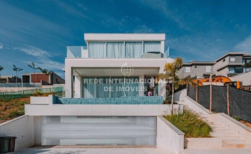 House in Colinas da Anhanguera, State of São Paulo, Brazil 1