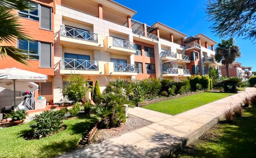 Apartment in Praia dos Pescadores, Olhos de Agua, Portugal 1