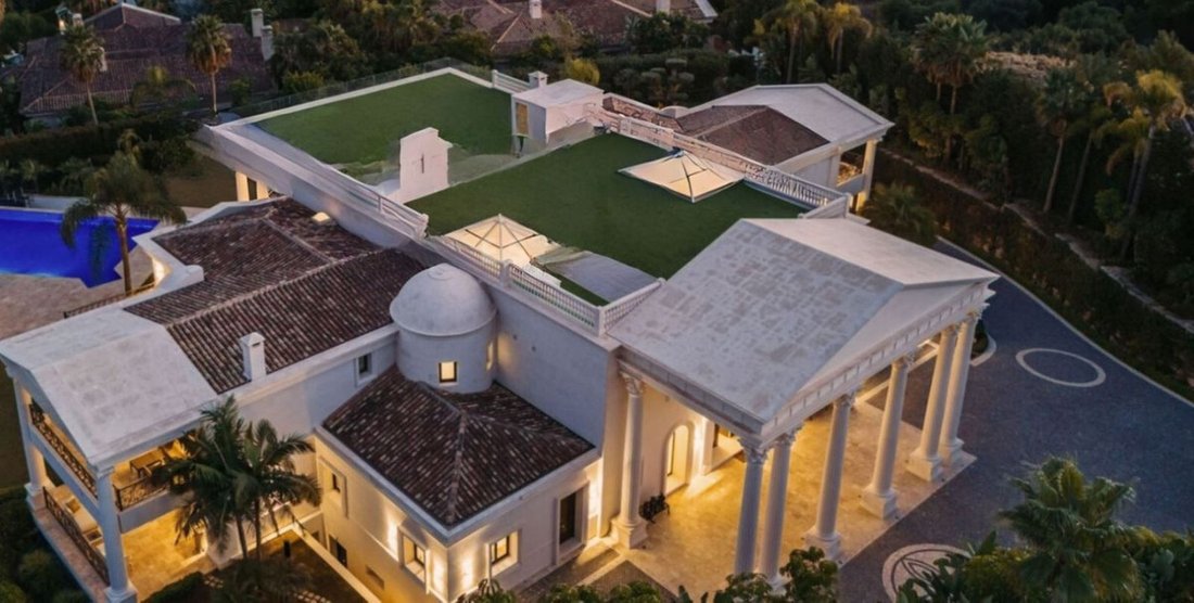 Villa in Sierra Blanca, Marbella, Spain 4 - 16798910
