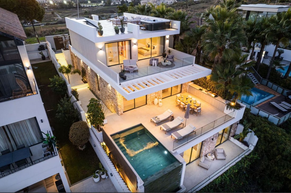 Villa in Elviria-Cabopino, Marbella, Spain 3 - 16798821