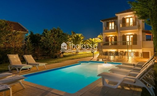 Villa in Argostoli, Peloponnese, Western Greece and the Ionian, Grecia 1