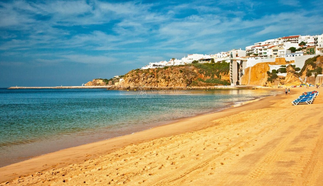 Apartment in Praia dos Pescadores, Olhos de Agua, Portugal 1 - 16801763