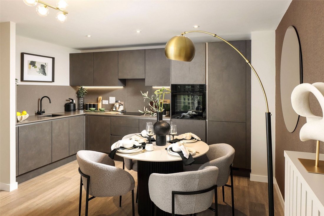 Apartment in North Acton, Ealing, England 1 - 16555663
