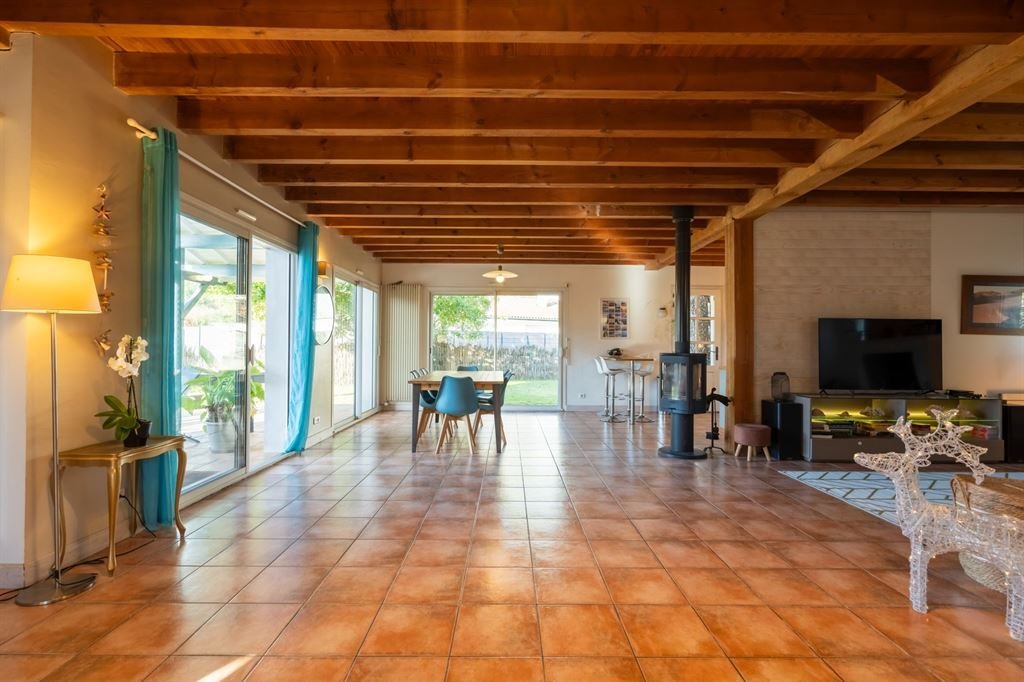 House in Soorts-Hossegor, Nouvelle-Aquitaine, France 3 - 16708368