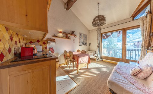 Penthouse in Val-d'Isere, Auvergne-Rhône-Alpes, France 1