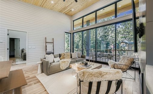 House in Mount Charleston, Nevada, United States 1