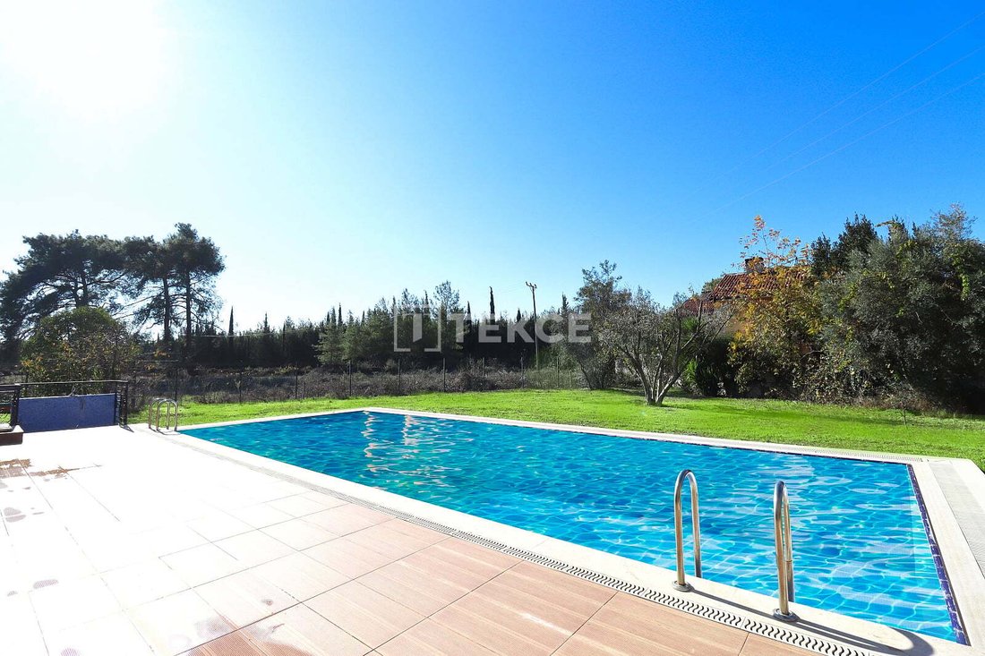 Villa à Kepez, Antalya, Turquie 2 - 16808750