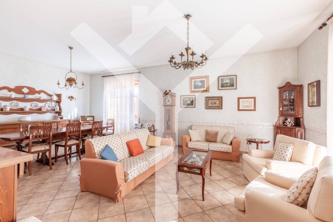 Villa in Ronciglione, Lazio, Italy 4 - 16802712