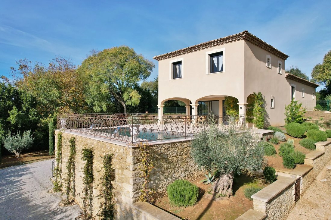 Anwesen in Arrondissement von Nîmes, Okzitanien, Frankreich 1 - 16798739