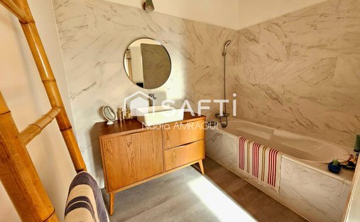 Castle for Sale in Auray, Brittany, France