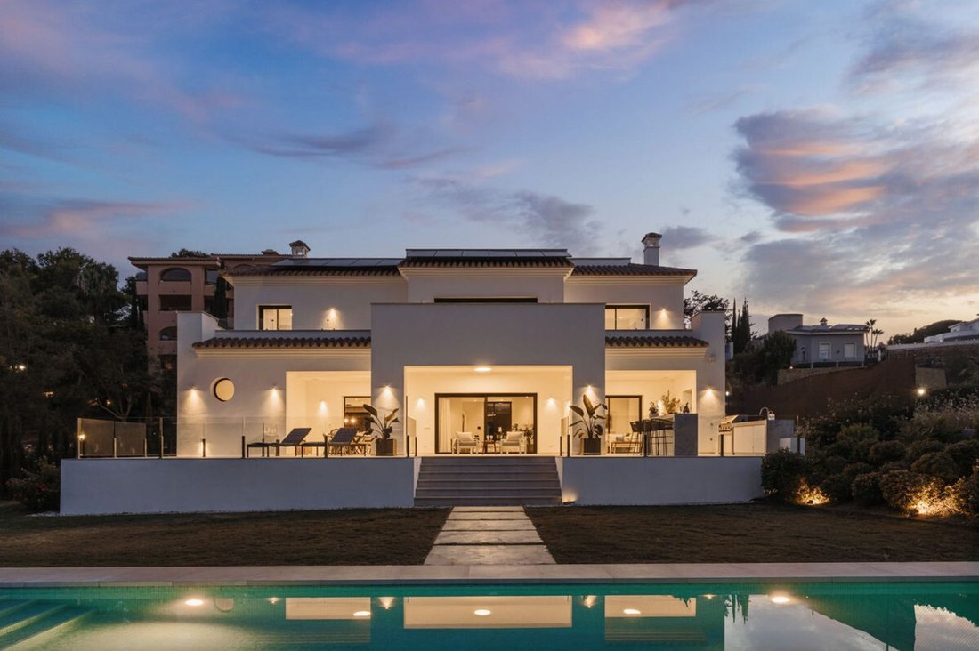 Villa in Elviria-Cabopino, Marbella, Spain 3 - 16798802