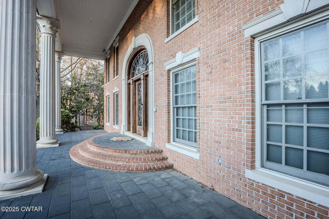 House in Jackson, Tennessee, United States 4 - 16800608