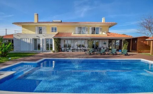 House in São João das Lampas, Lisbon, Portugal 1
