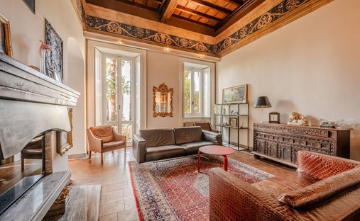 House in Besozzo, Lombardy, Italy 1