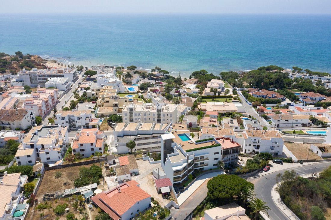 Apartment in Olhos de Agua, Algarve, Portugal 2 - 16801656
