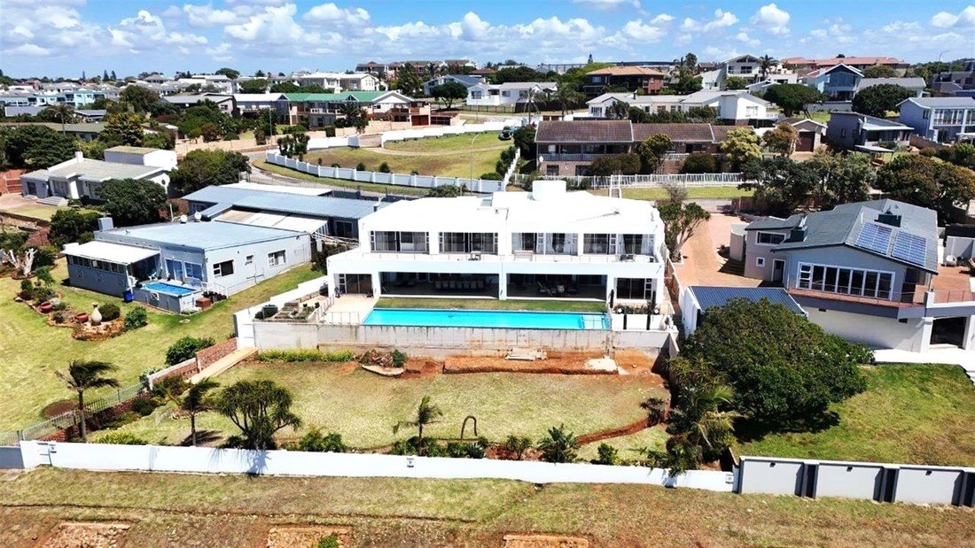 House in C-Place, Eastern Cape, South Africa 2 - 16806544