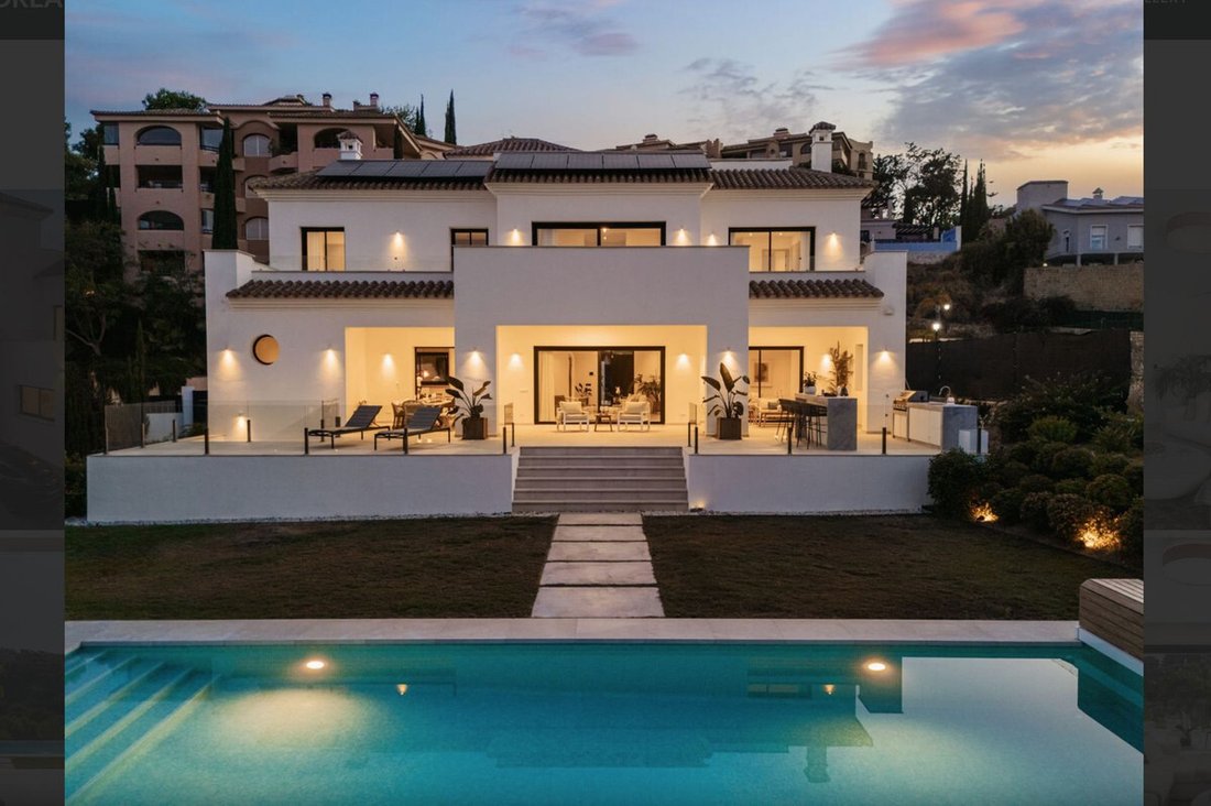 Villa in Elviria-Cabopino, Marbella, Spain 2 - 16798802