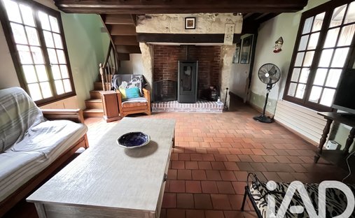 Castle for Sale in Pont-l'Évêque, Normandy, France