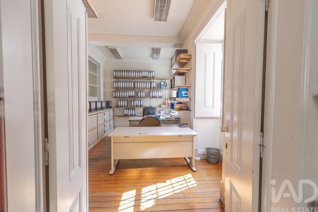 Apartment in Santo Antonio, Lisbon, Portugal 4 - 16804978