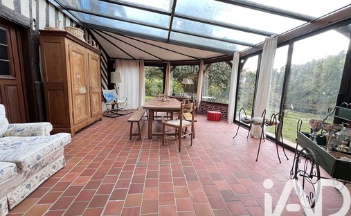 Castle for Sale in Pont-l'Évêque, Normandy, France