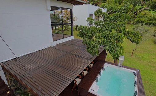 Casa en Campo Alegre, Antioquia, Colombia 1