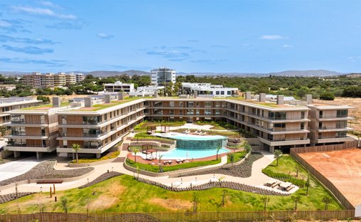 Apartment in Quarteira, Algarve, Portugal 1