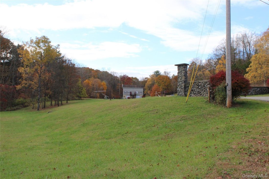 Rhinebeck, New York, United States 2 - 16801417