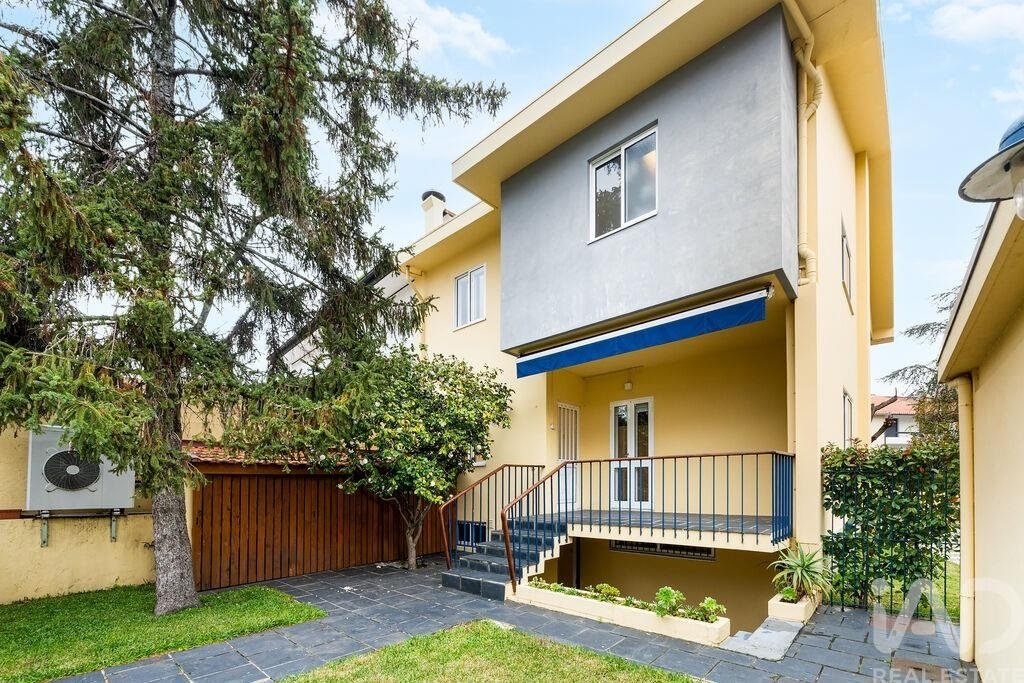Townhouse in Senhora da Hora, Porto District, Portugal 3 - 16804232