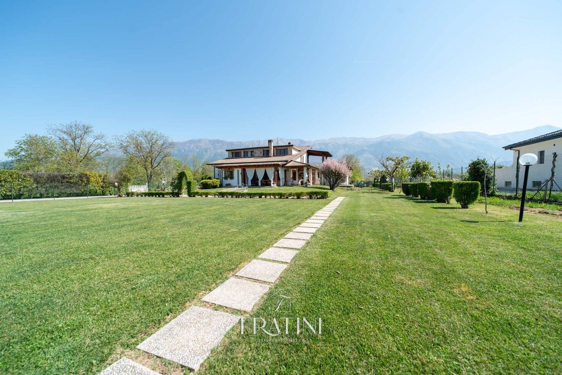 House in Pratola Peligna, Abruzzo, Italy 1 - 16802734