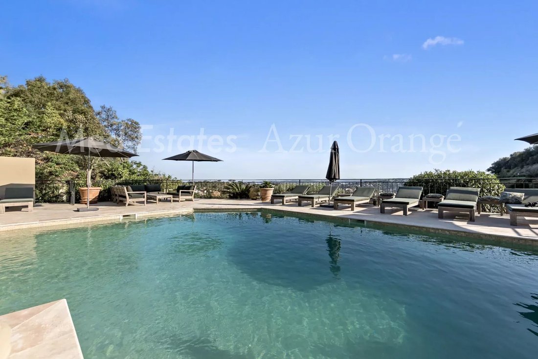 Villa in Nartelle-Noyer-Bellevue-bd des Sardinaux, Sainte-Maxime, France 1 - 16798351
