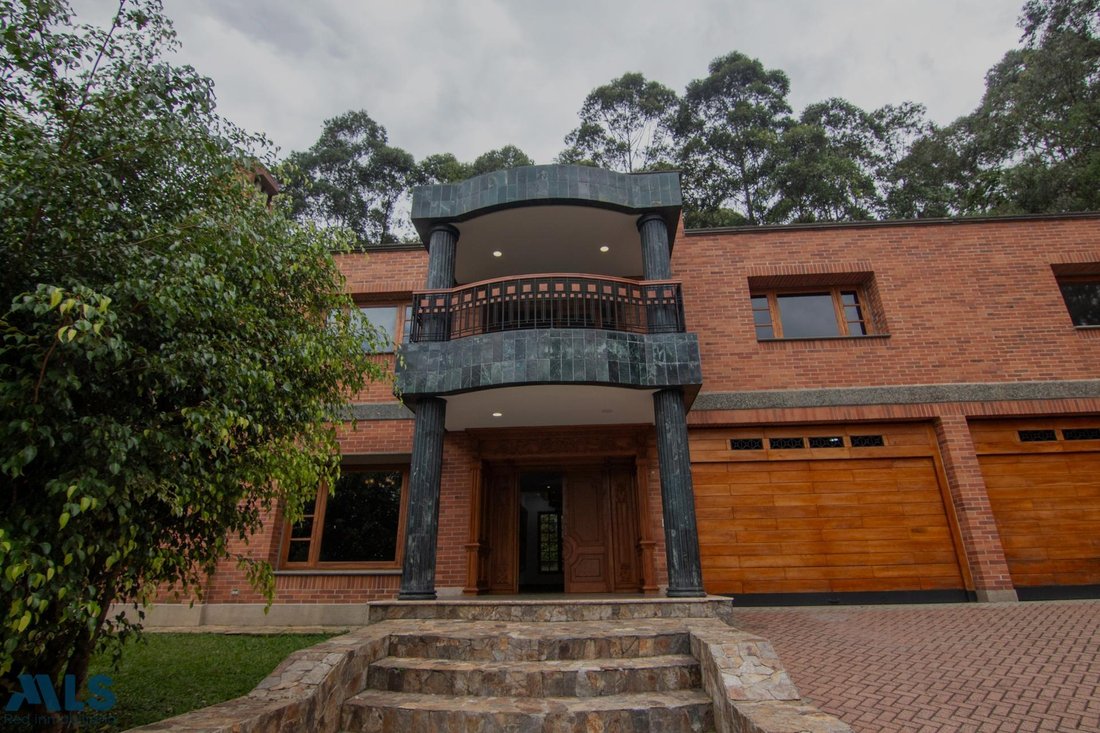 House in Medellín, Antioquia, Colombia 2 - 16805599