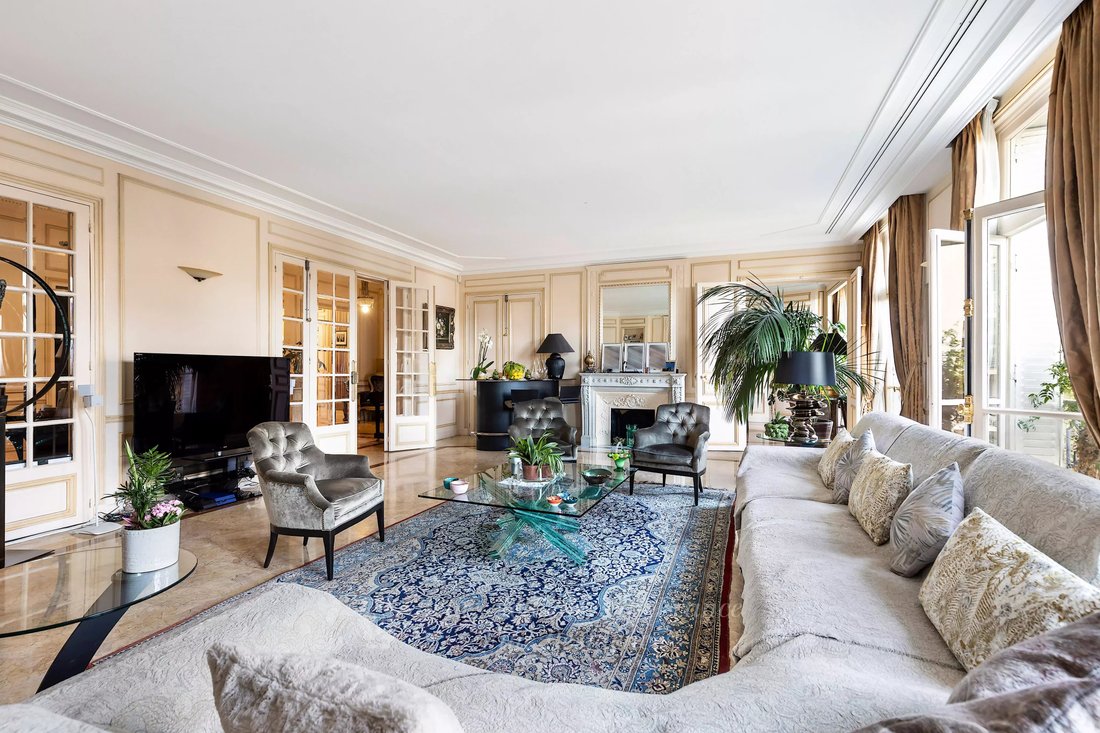 Apartment in Muette Sud, Paris 16e Arrondissement, Paris 2 - 16800894