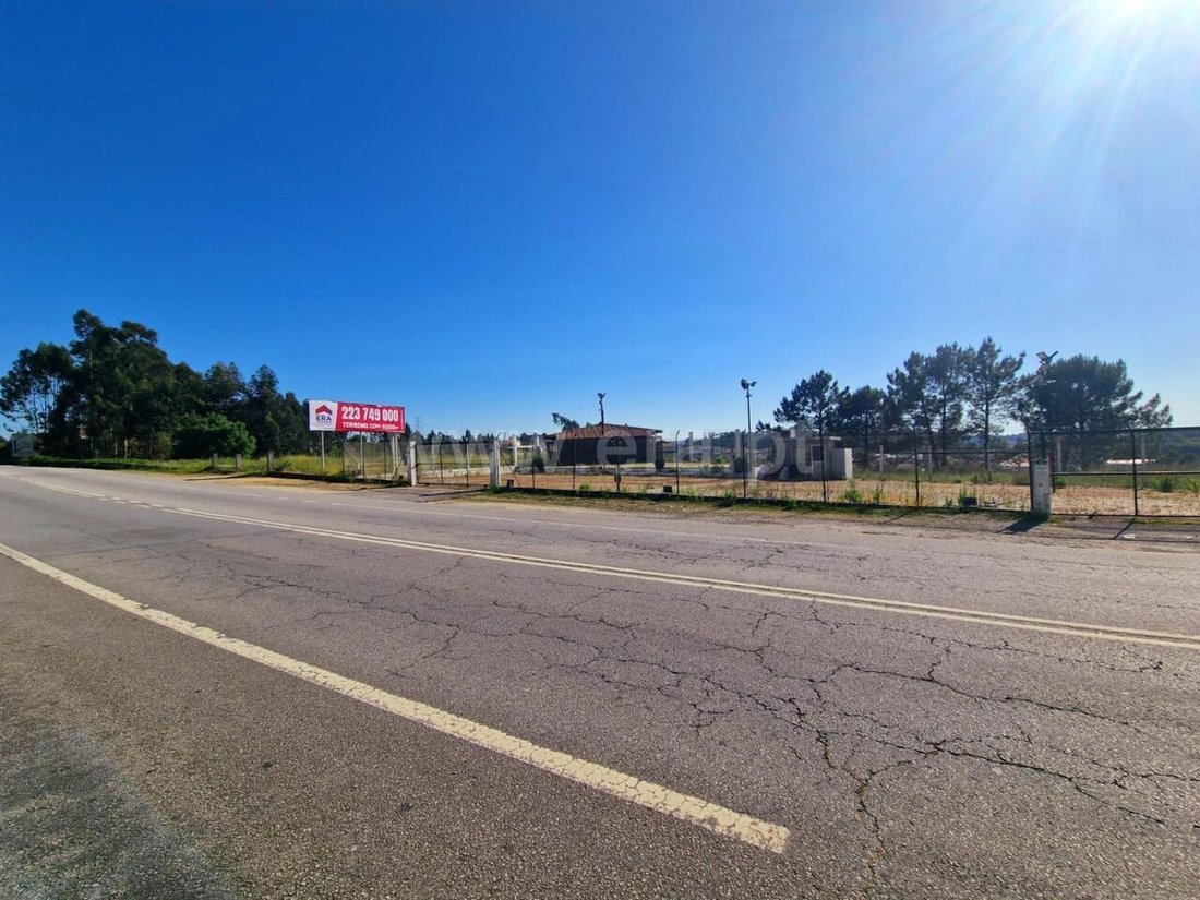 Land in Sandim, Olival, Lever e Crestuma, Porto District, Portugal 1 - 13572395