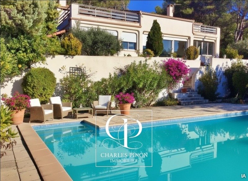 Villa in Rognes, Provence-Alpes-Côte d'Azur, France 2 - 16798455
