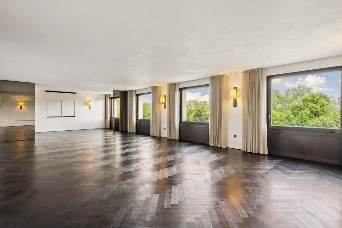 Apartment in Knightsbridge, Kensington And Chelsea, England 2 - 16800927