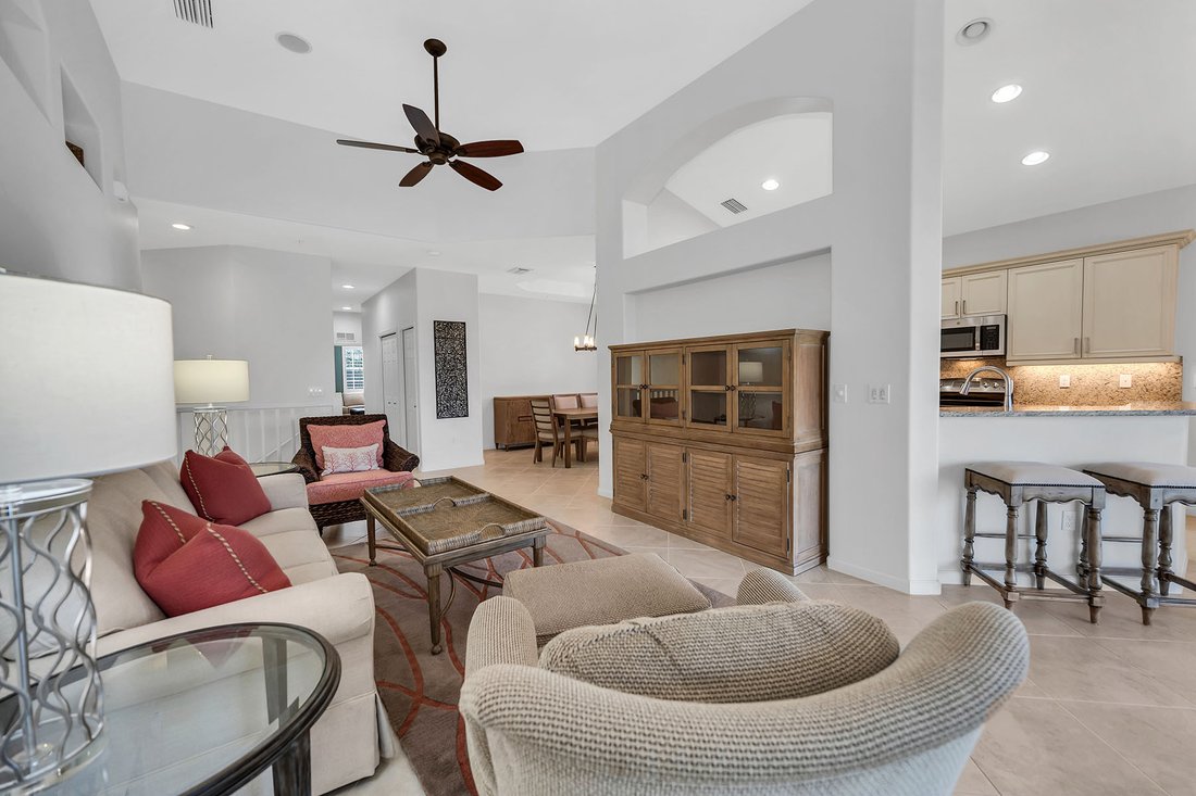 Condo in Naples, Florida, United States 3 - 16803925