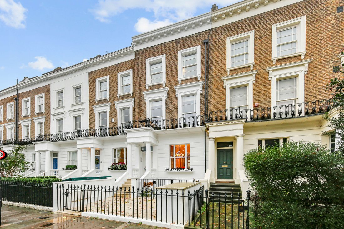 Apartment in Ladbroke Grove, Kensington And Chelsea, England 2 - 16798209