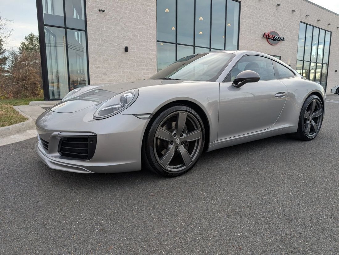 Coupe in Ashburn, VA, United States 4 - 16807693