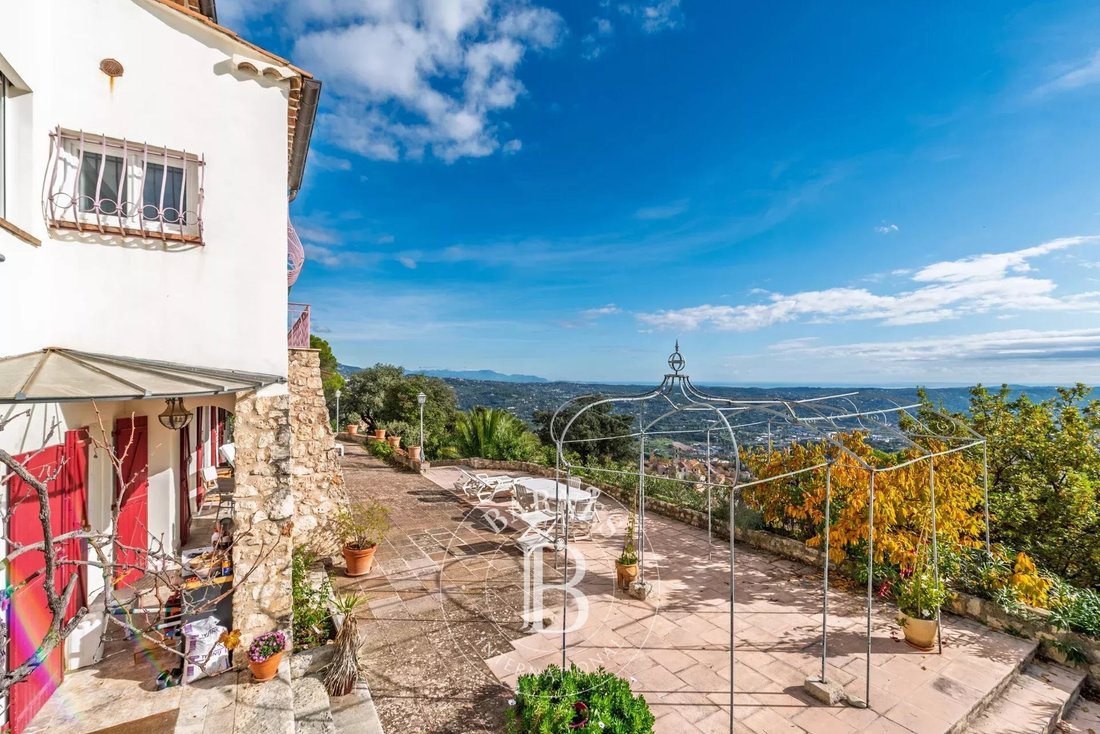 Villa in Grasse, Provence-Alpes-Côte d'Azur, France 4 - 16808130