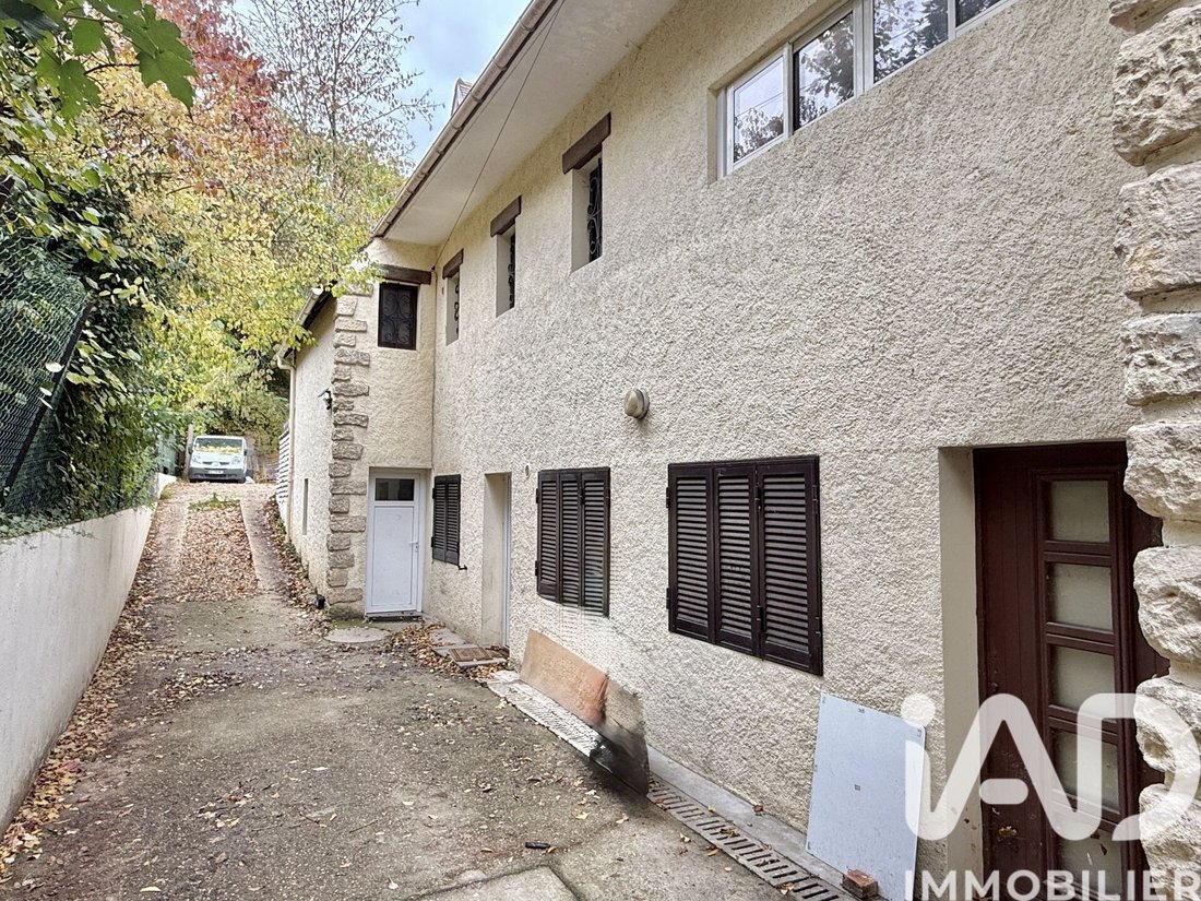 Villemoisson-sur-Orge, Ile-de-France, France 3 - 16800300