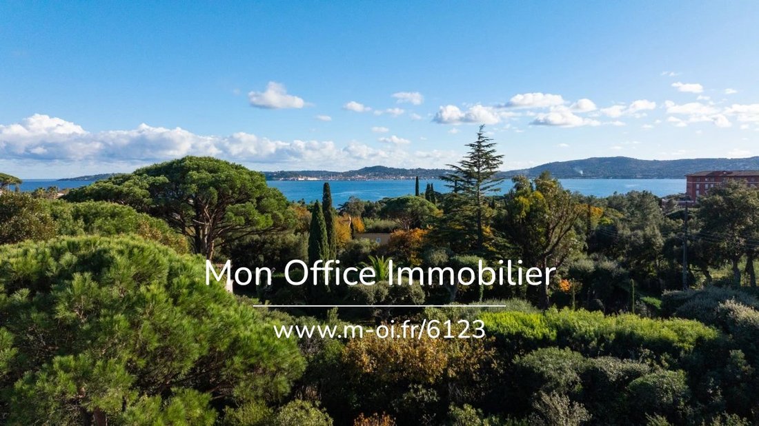 House in Grimaud, Provence-Alpes-Côte d'Azur, France 1 - 16771132