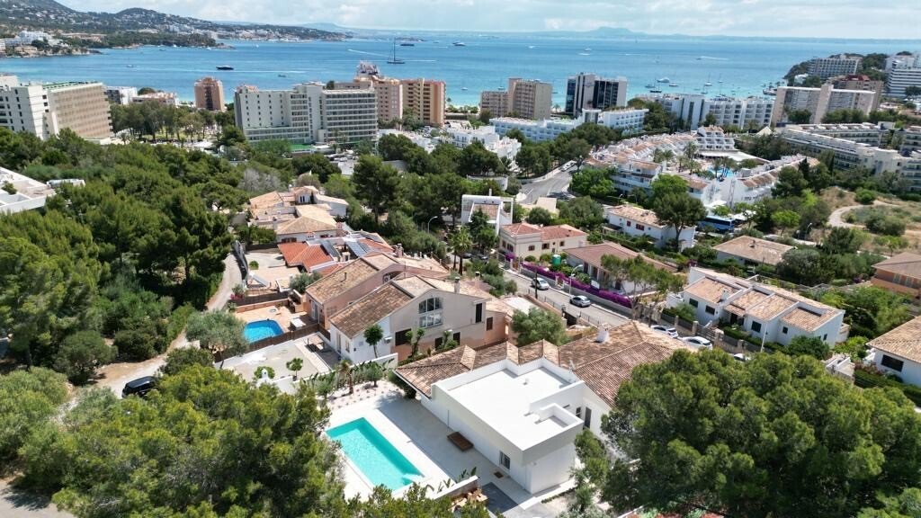 Villa in Calvia, Balearic Islands, Spain 2 - 16801489