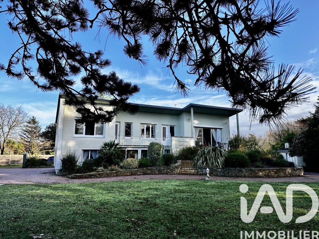 House in Agon-Coutainville, Normandy, France 1 - 16800428
